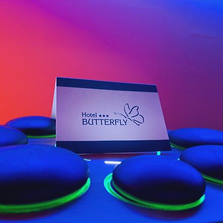 Hotel Butterfly Wellness & Spa Римини Екстериор снимка