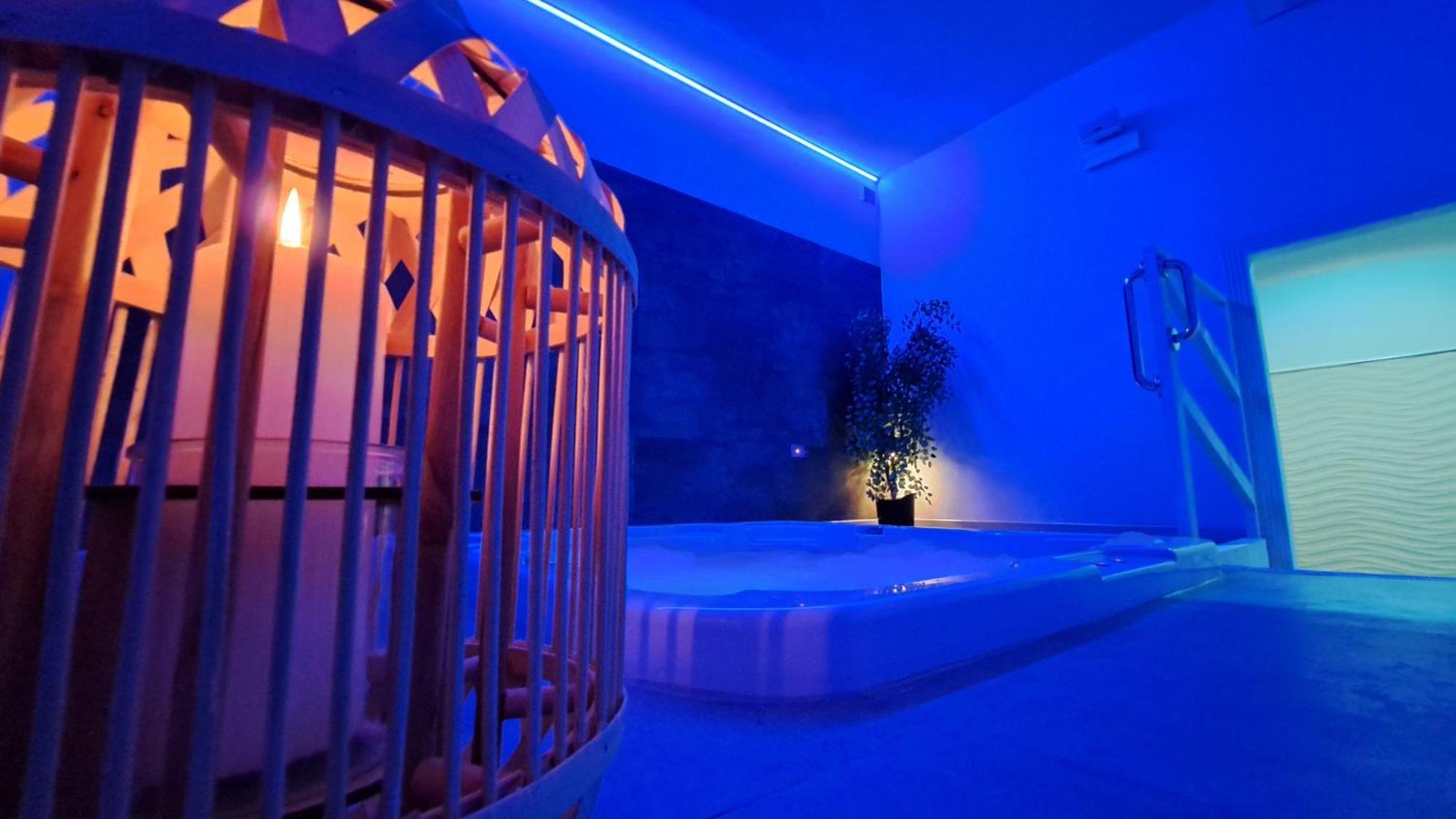 Hotel Butterfly Wellness & Spa Римини Екстериор снимка